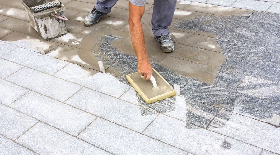 Professional gutter cleaning in Mexico, IN